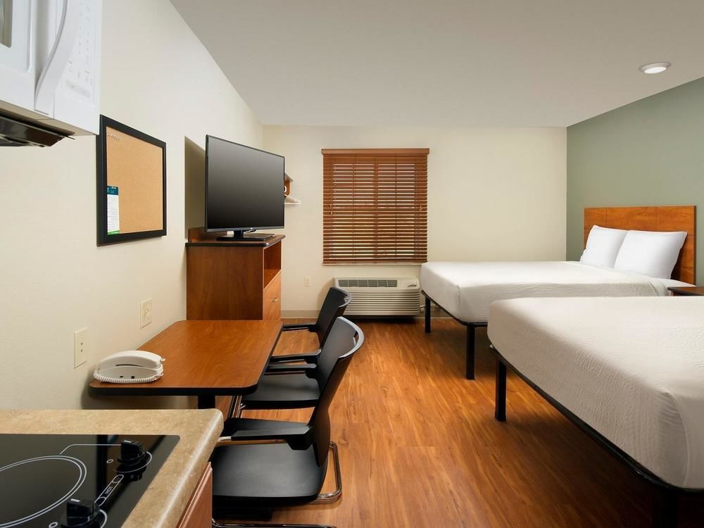 Woodspring Suites Akron Portage Lakes Екстер'єр фото
